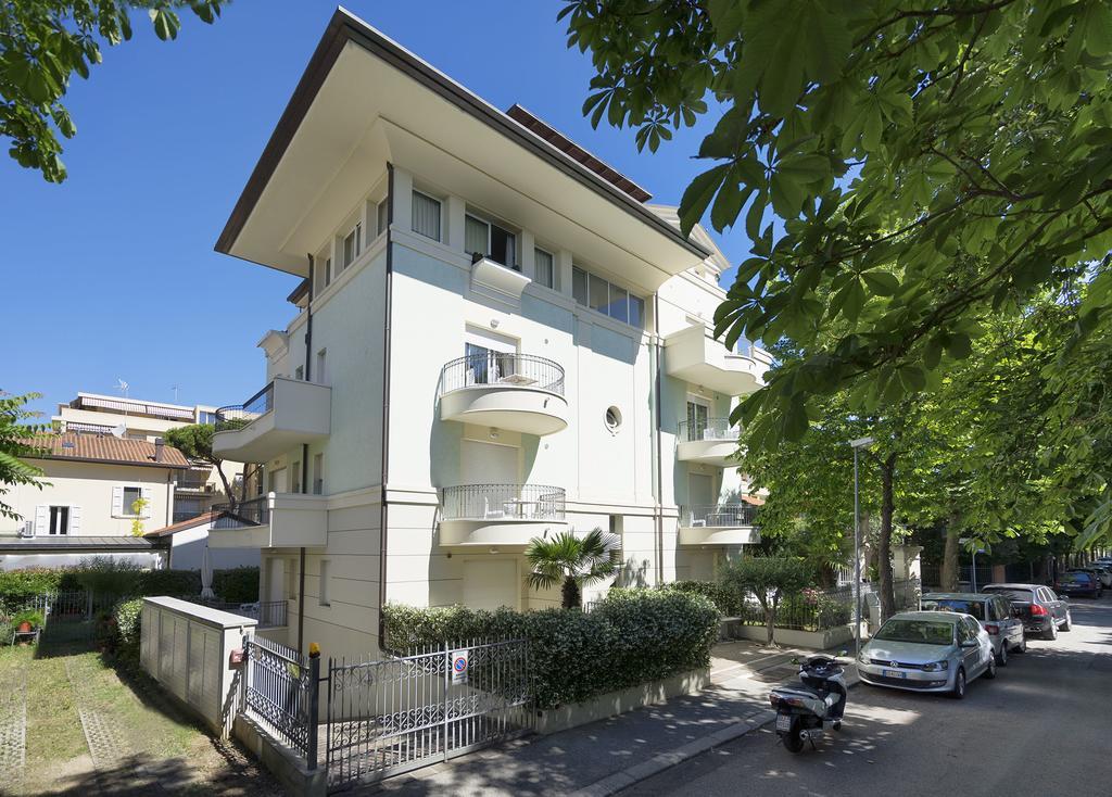 Residence Hamilton Riccione Exterior foto
